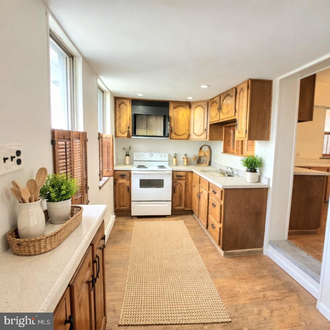 KING OF PRUSSIA - Residential