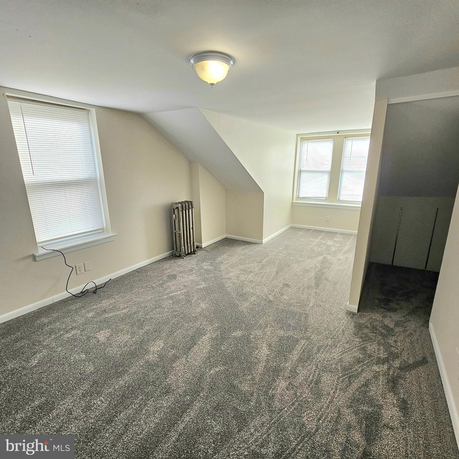 KING OF PRUSSIA - Residential