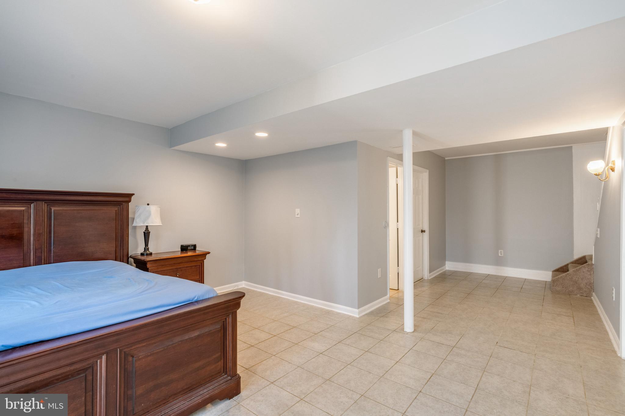 STAFFORDBOROUGH TOWNHOUSES - Residential