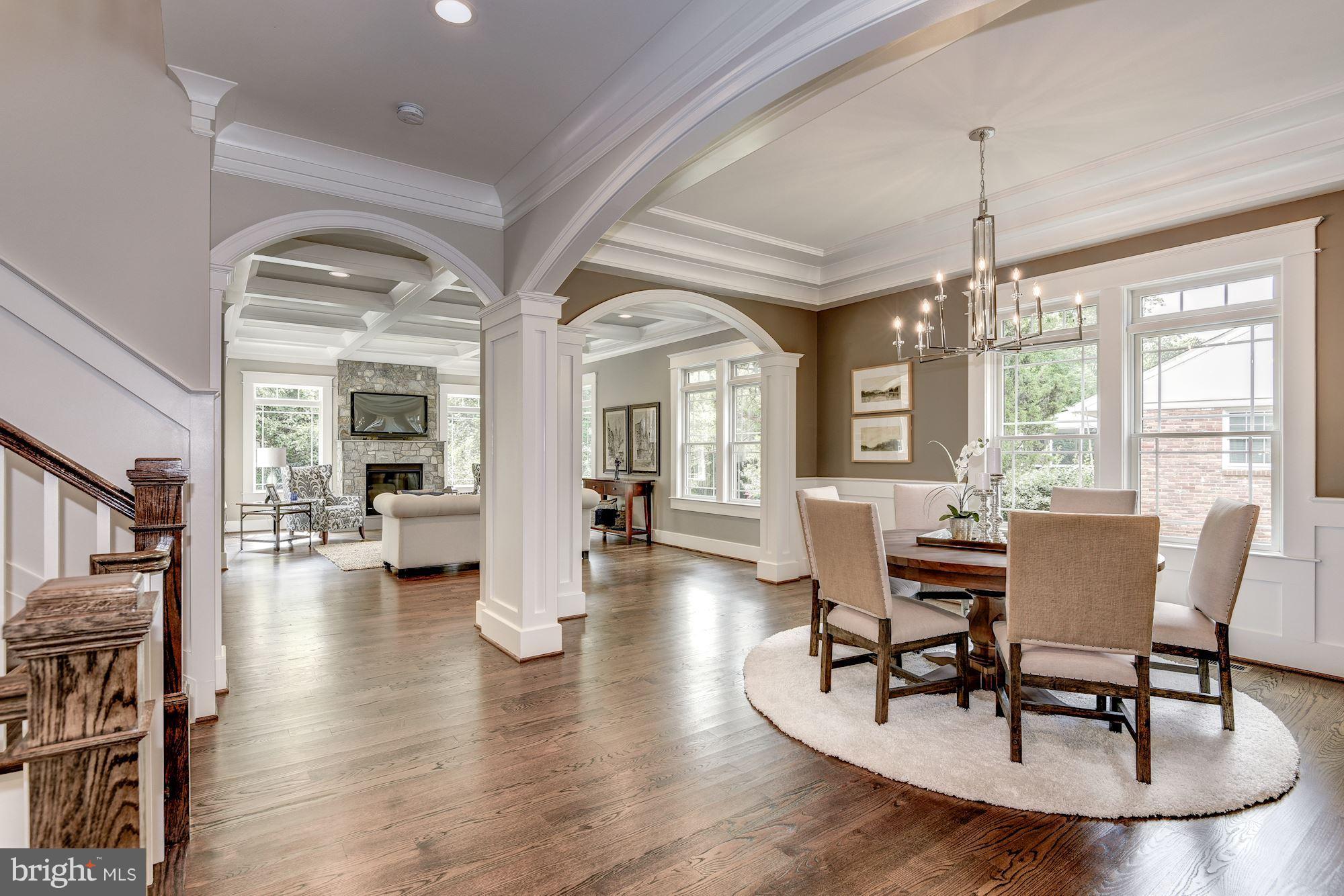 COUNTRY CLUB HILLS - Residential