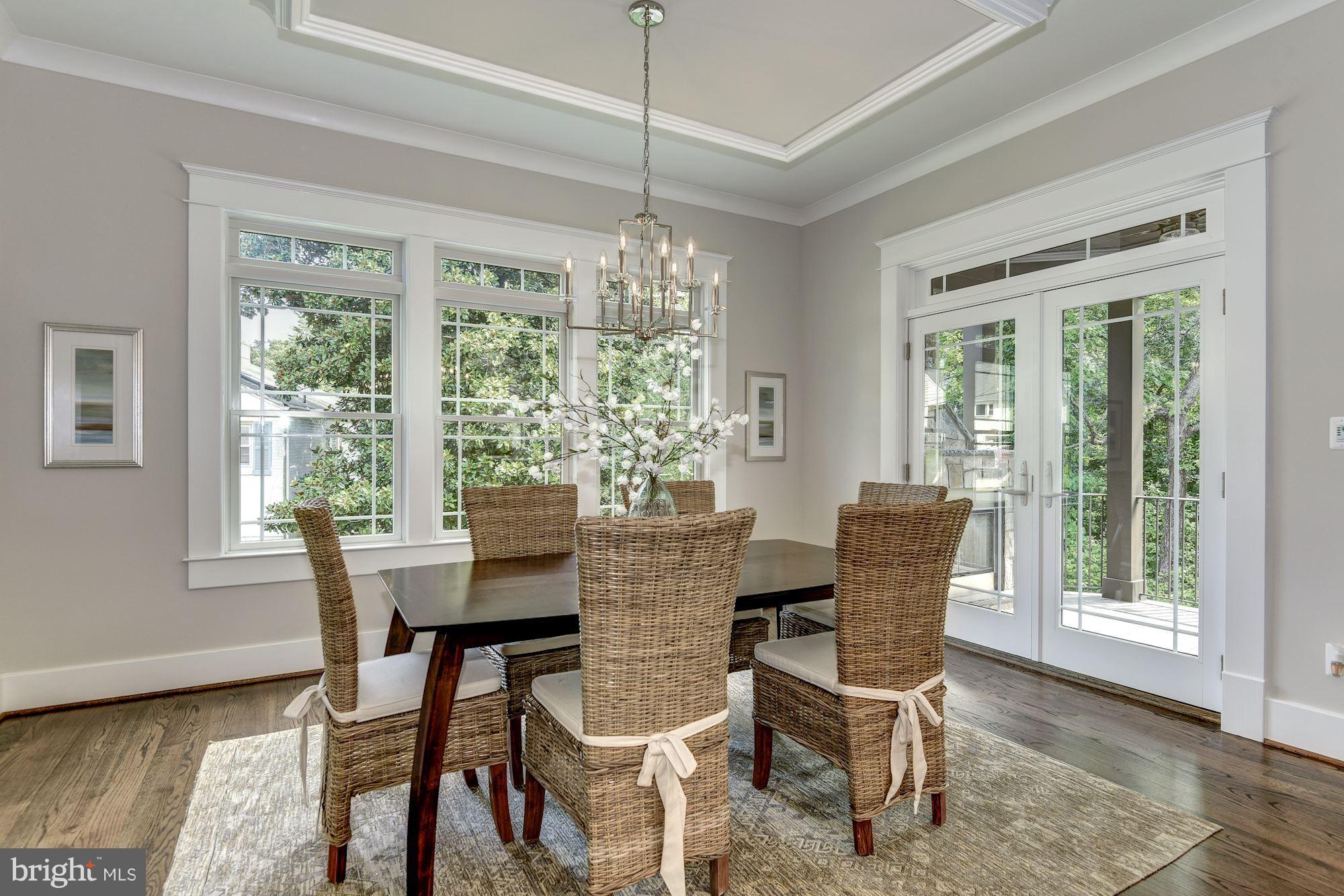 COUNTRY CLUB HILLS - Residential