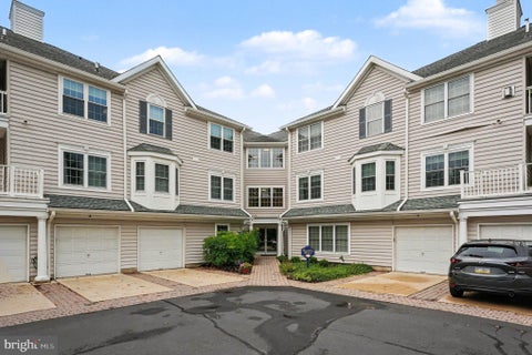 Condo For Sale - 42 W College Avenue #322<br/> YARDLEY, PA 19067
