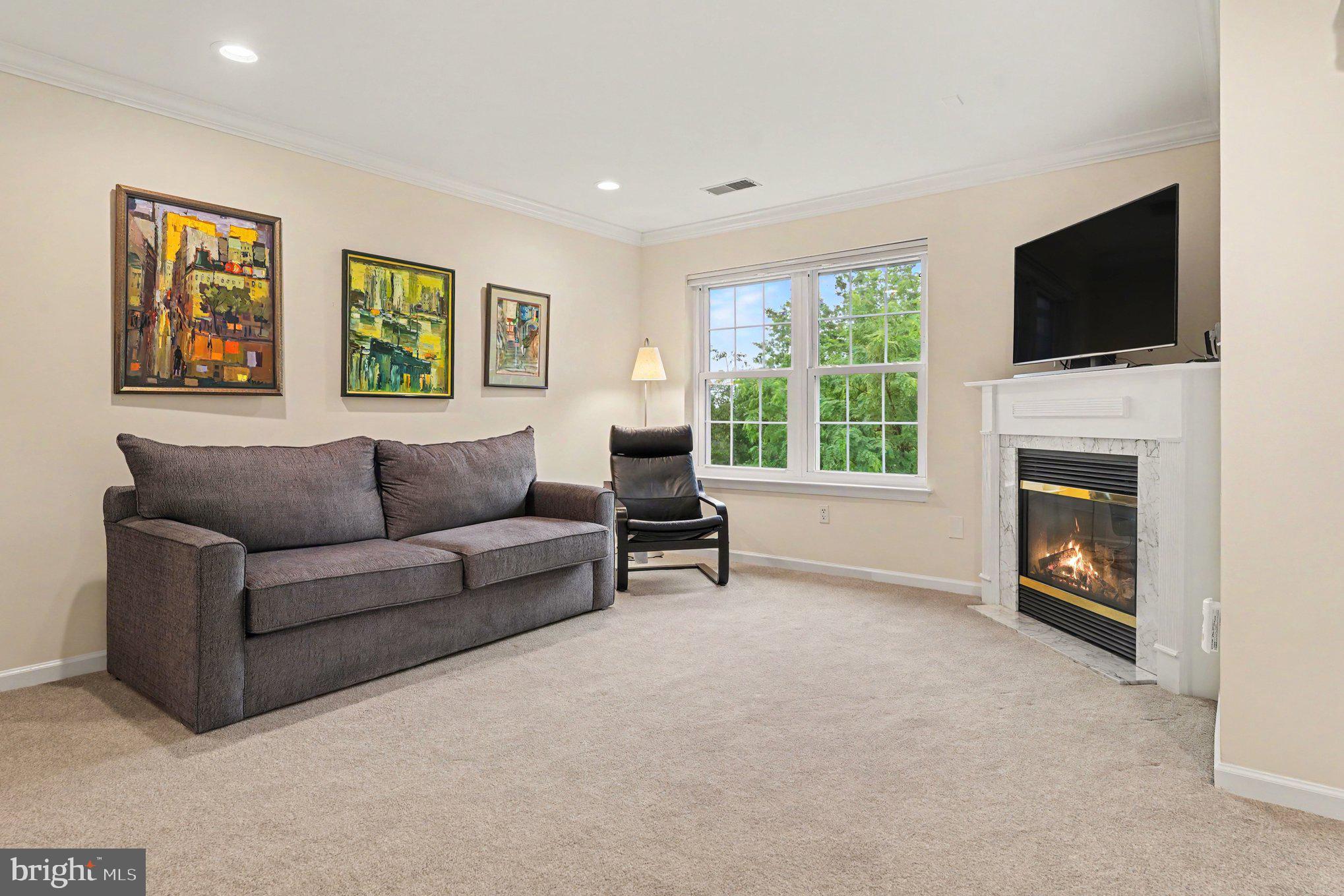 42 W COLLEGE AVENUE 322