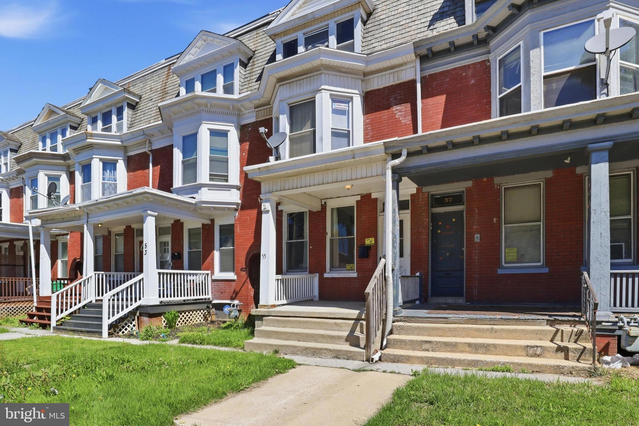 55 E COTTAGE PLACE