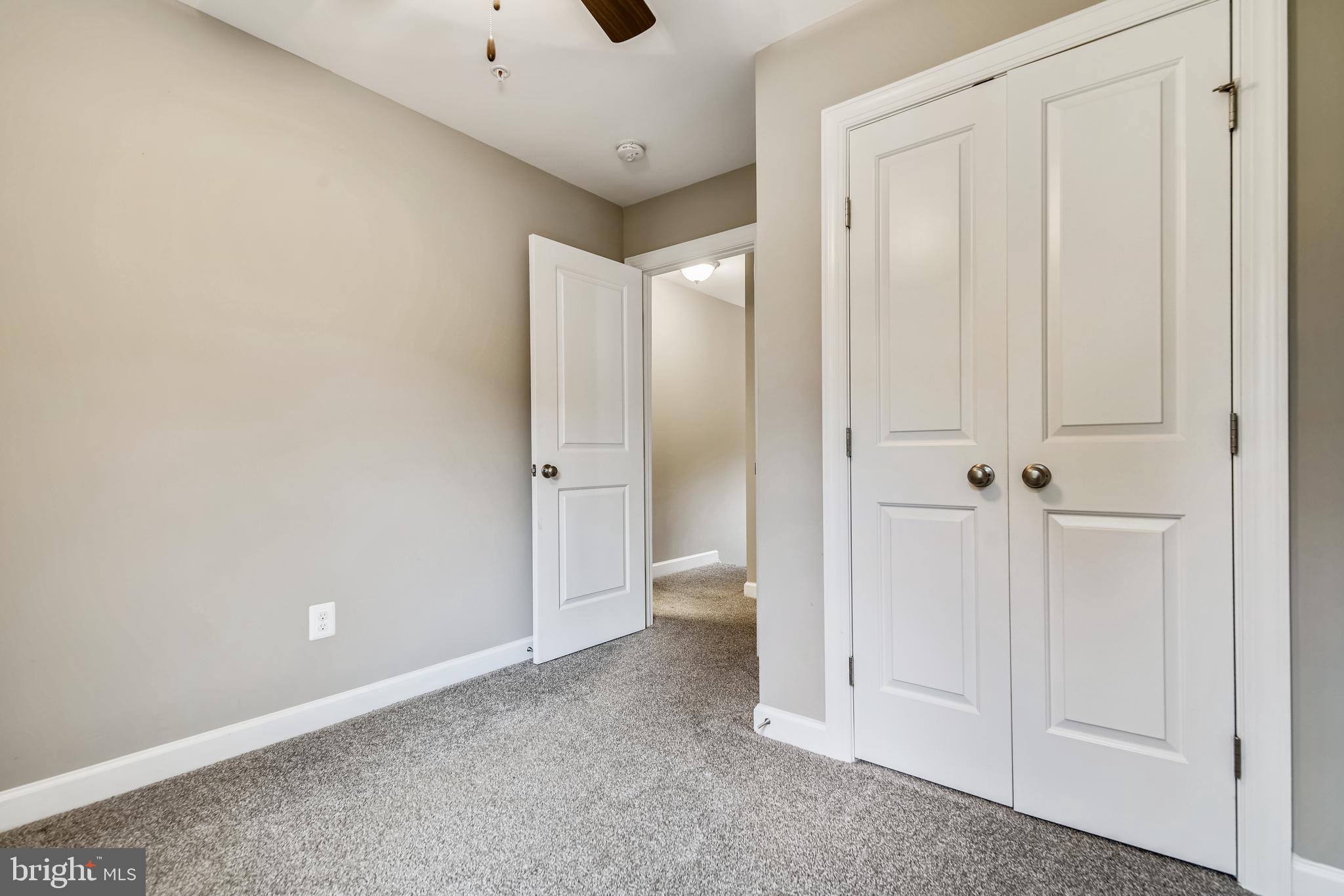 CLIFFTON ON THE POTOMAC - Residential