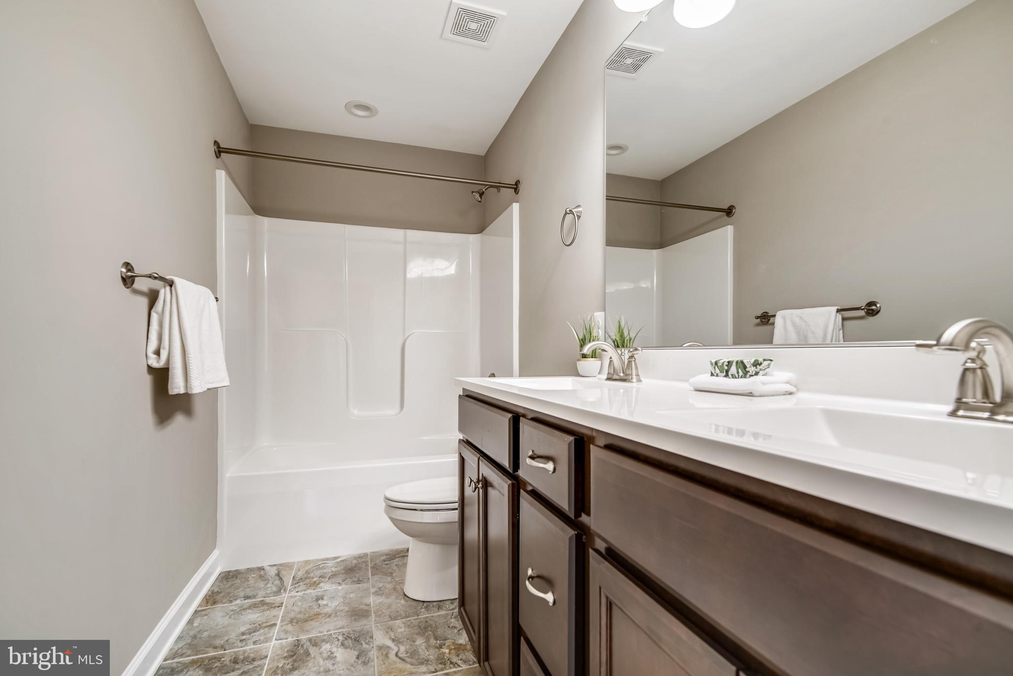 CLIFFTON ON THE POTOMAC - Residential