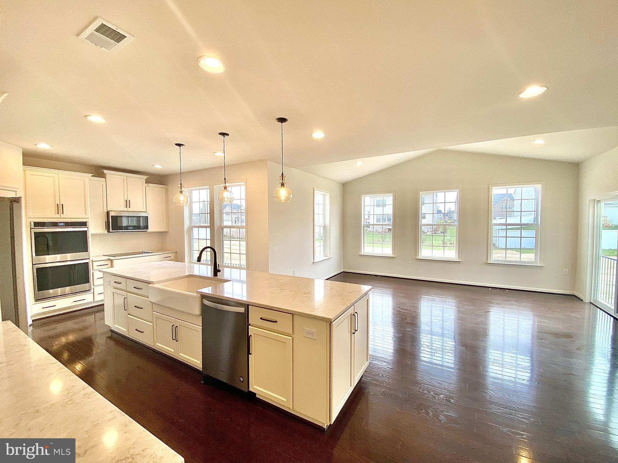 SPRINGDALE FARM - Residential