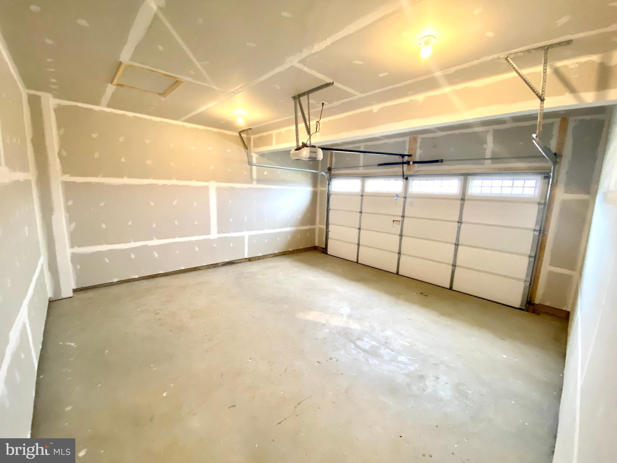 SPRINGDALE FARM - Residential