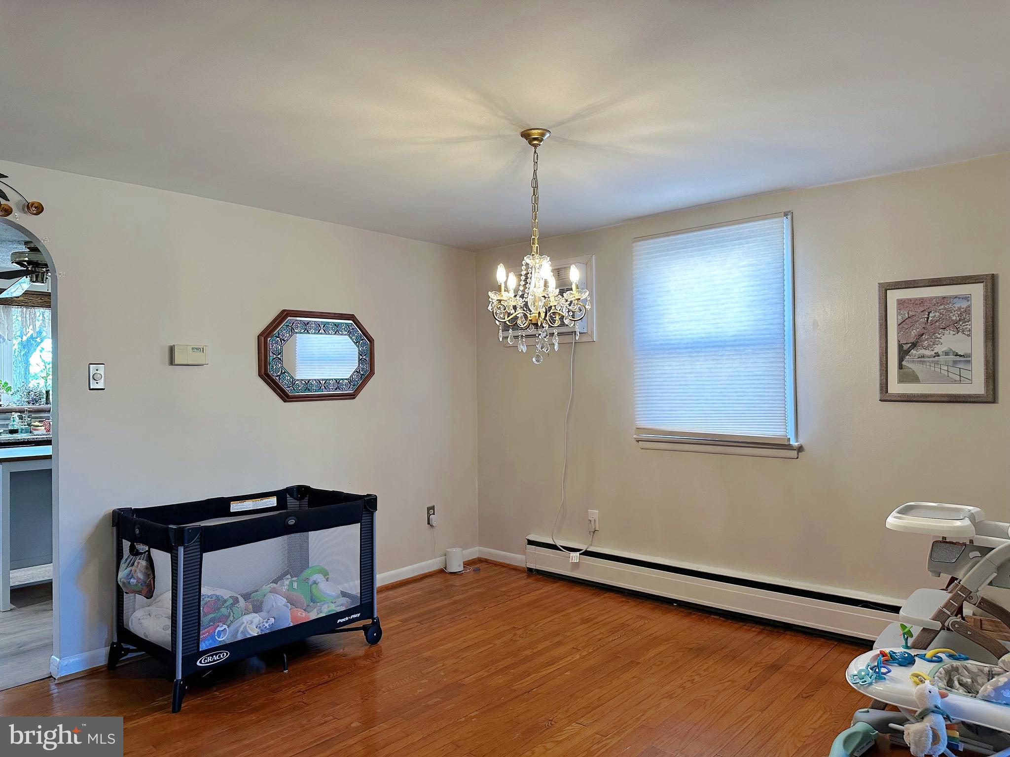 CURRAN TERRACE - Residential