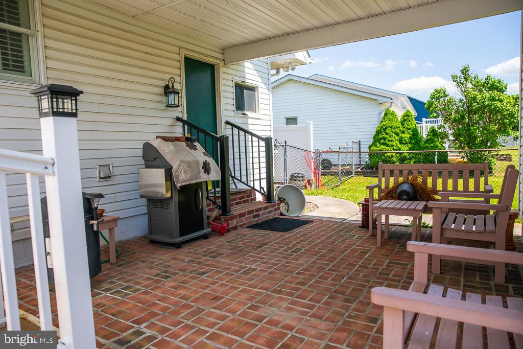 AIRPORT ADDITION - Residential