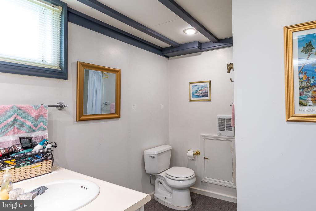 AIRPORT ADDITION - Residential