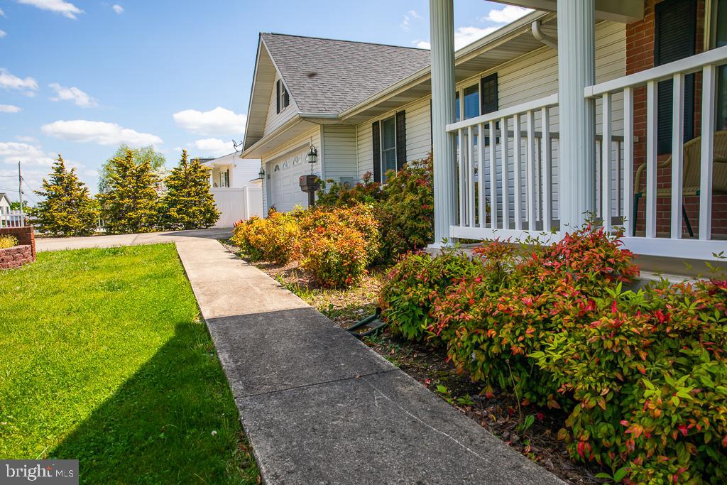 AIRPORT ADDITION - Residential