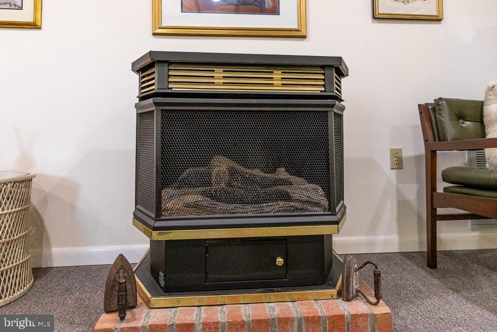 AIRPORT ADDITION - Residential