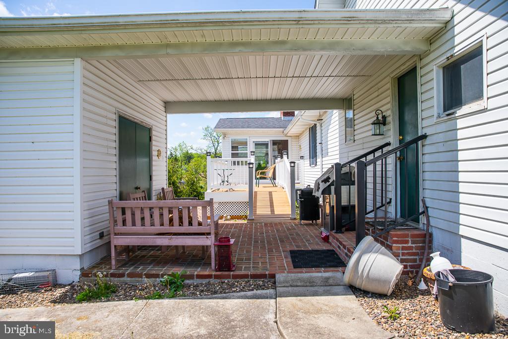 AIRPORT ADDITION - Residential