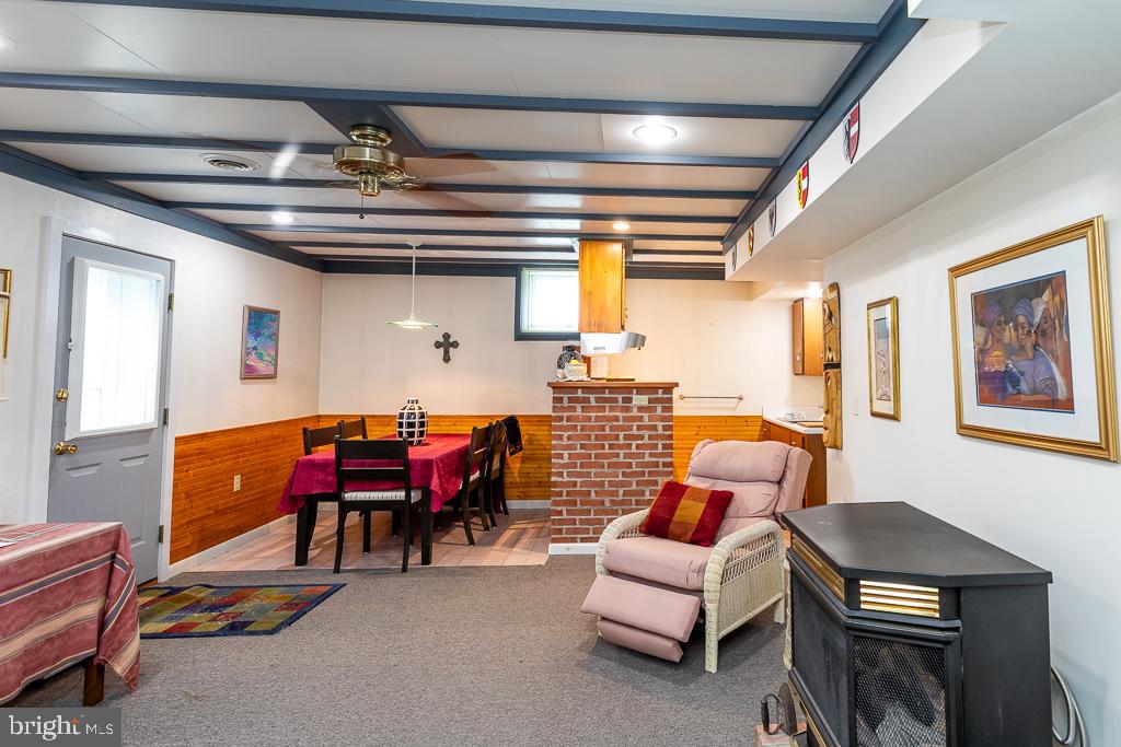 AIRPORT ADDITION - Residential