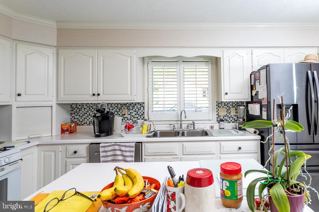 AIRPORT ADDITION - Residential