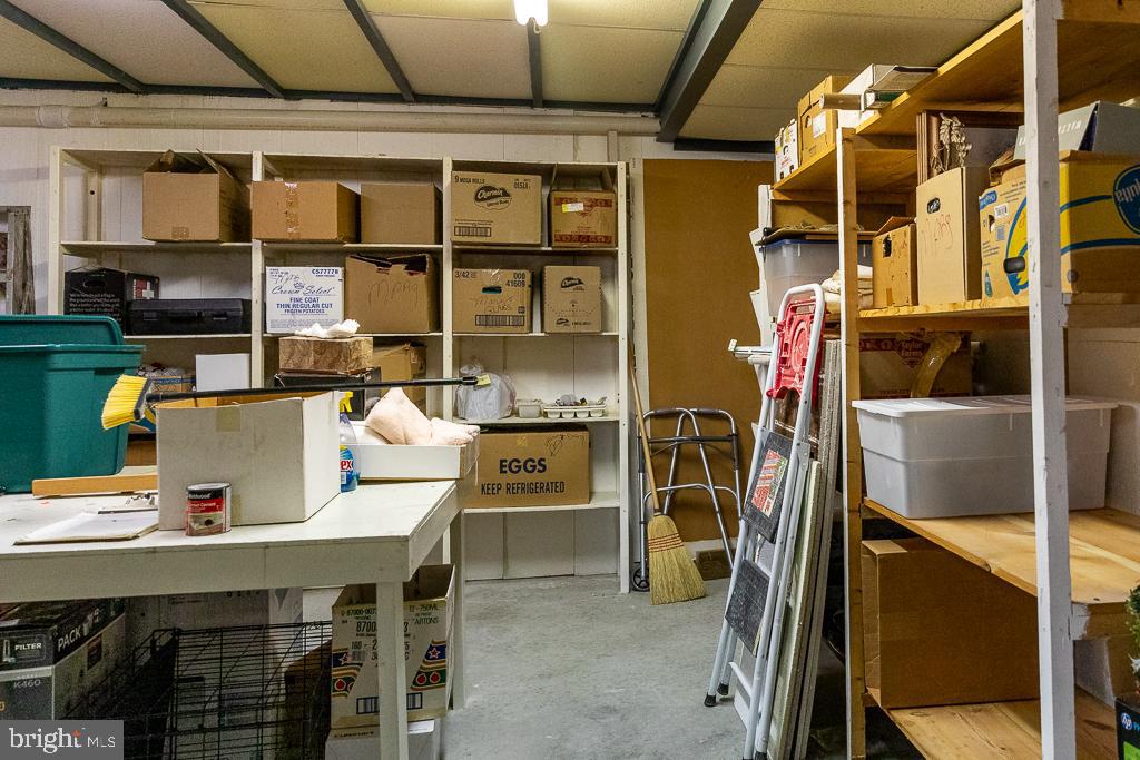 AIRPORT ADDITION - Residential