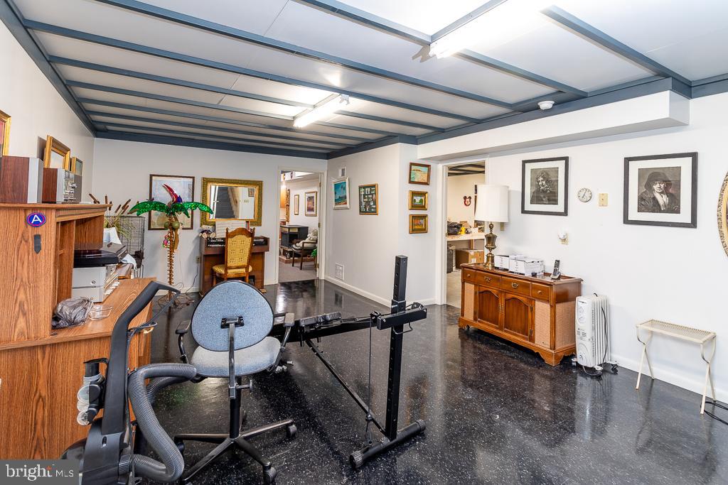 AIRPORT ADDITION - Residential