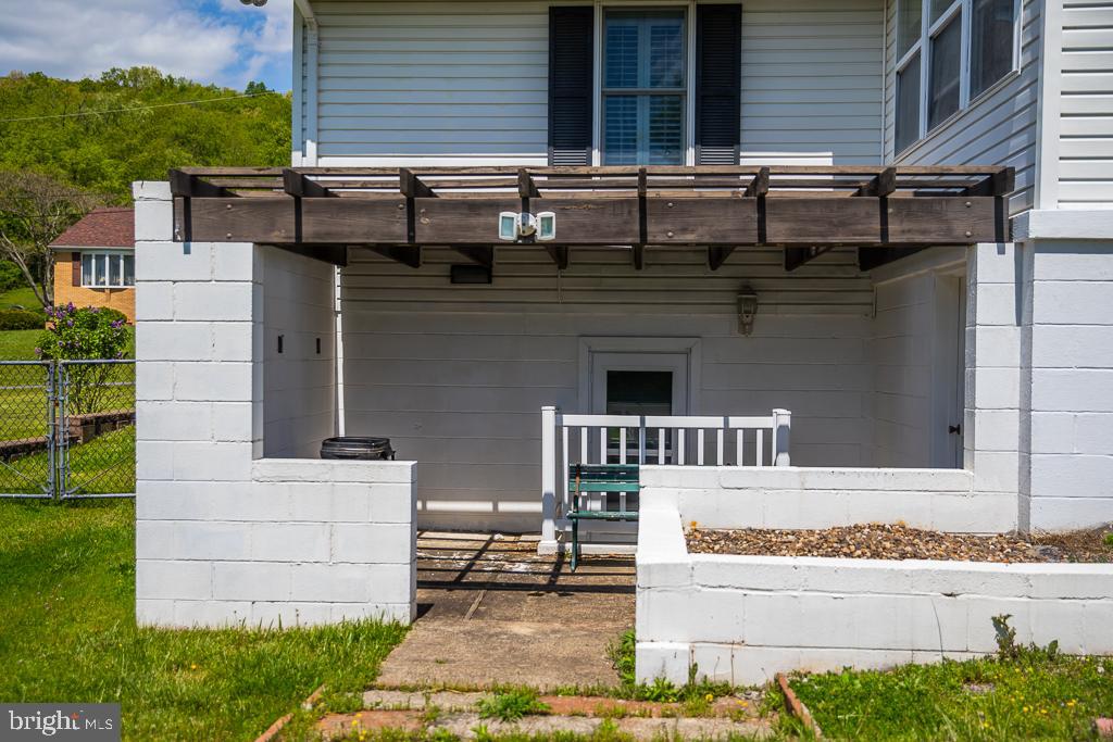 AIRPORT ADDITION - Residential