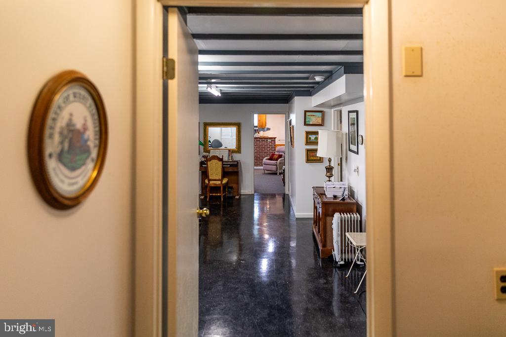 AIRPORT ADDITION - Residential