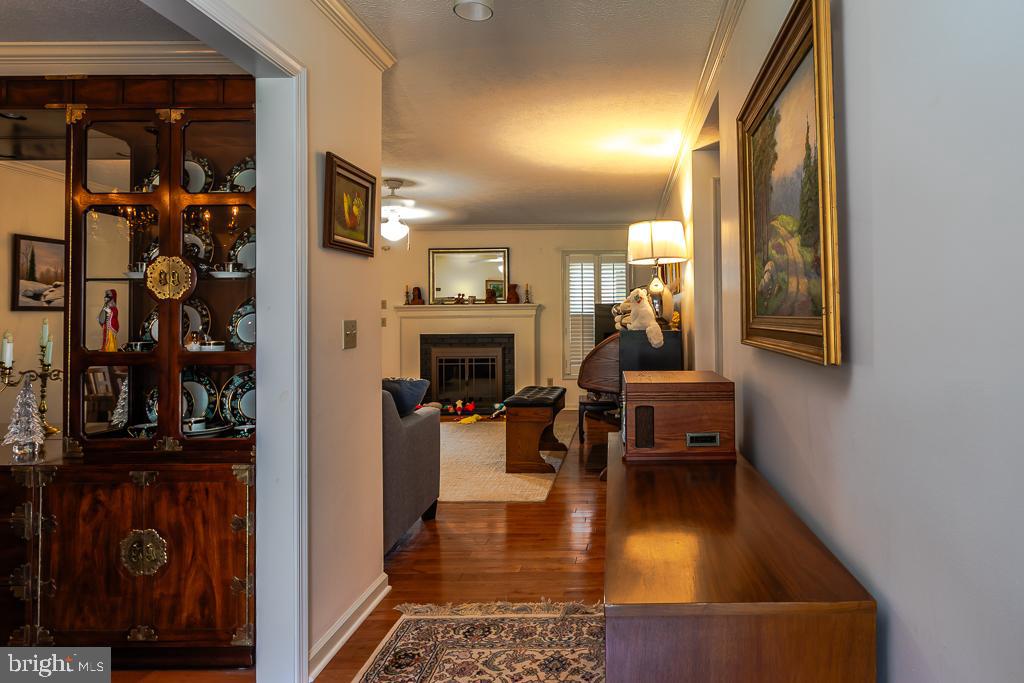 AIRPORT ADDITION - Residential