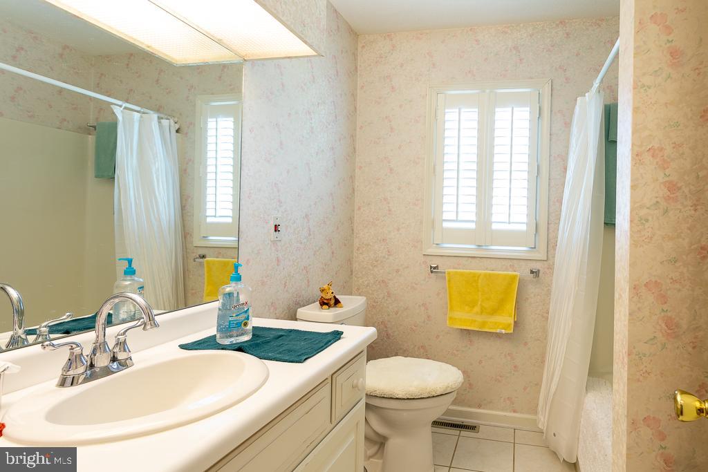 AIRPORT ADDITION - Residential