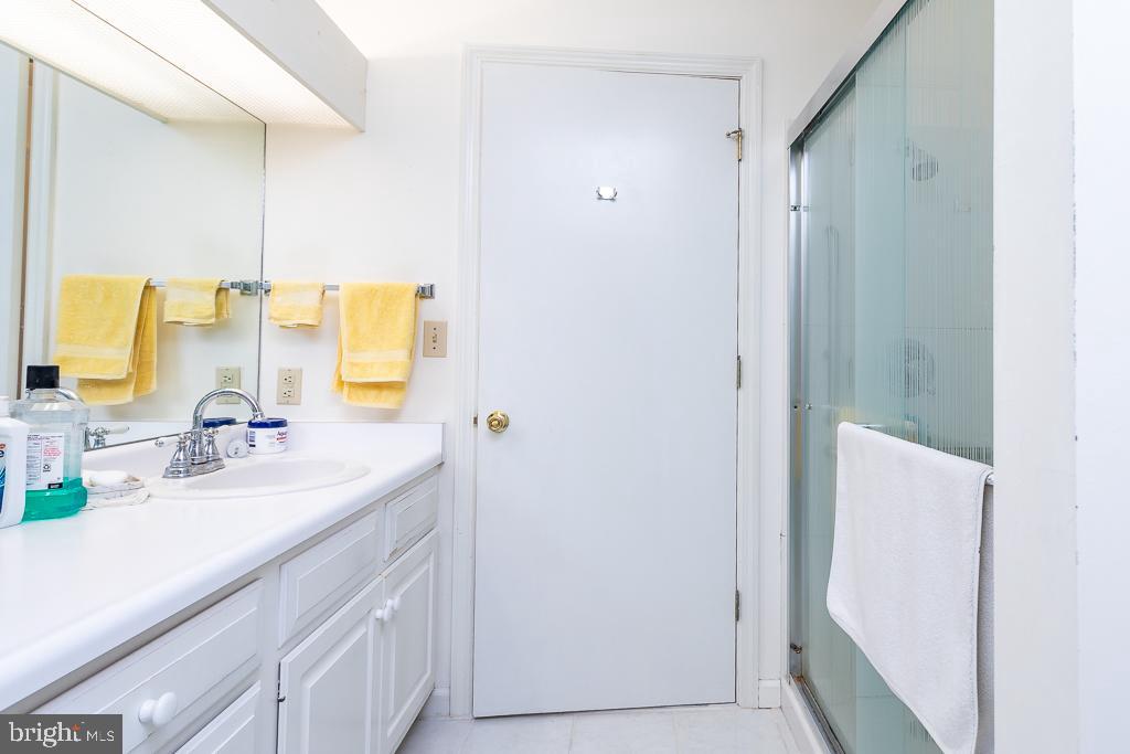 AIRPORT ADDITION - Residential