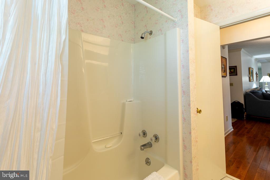 AIRPORT ADDITION - Residential