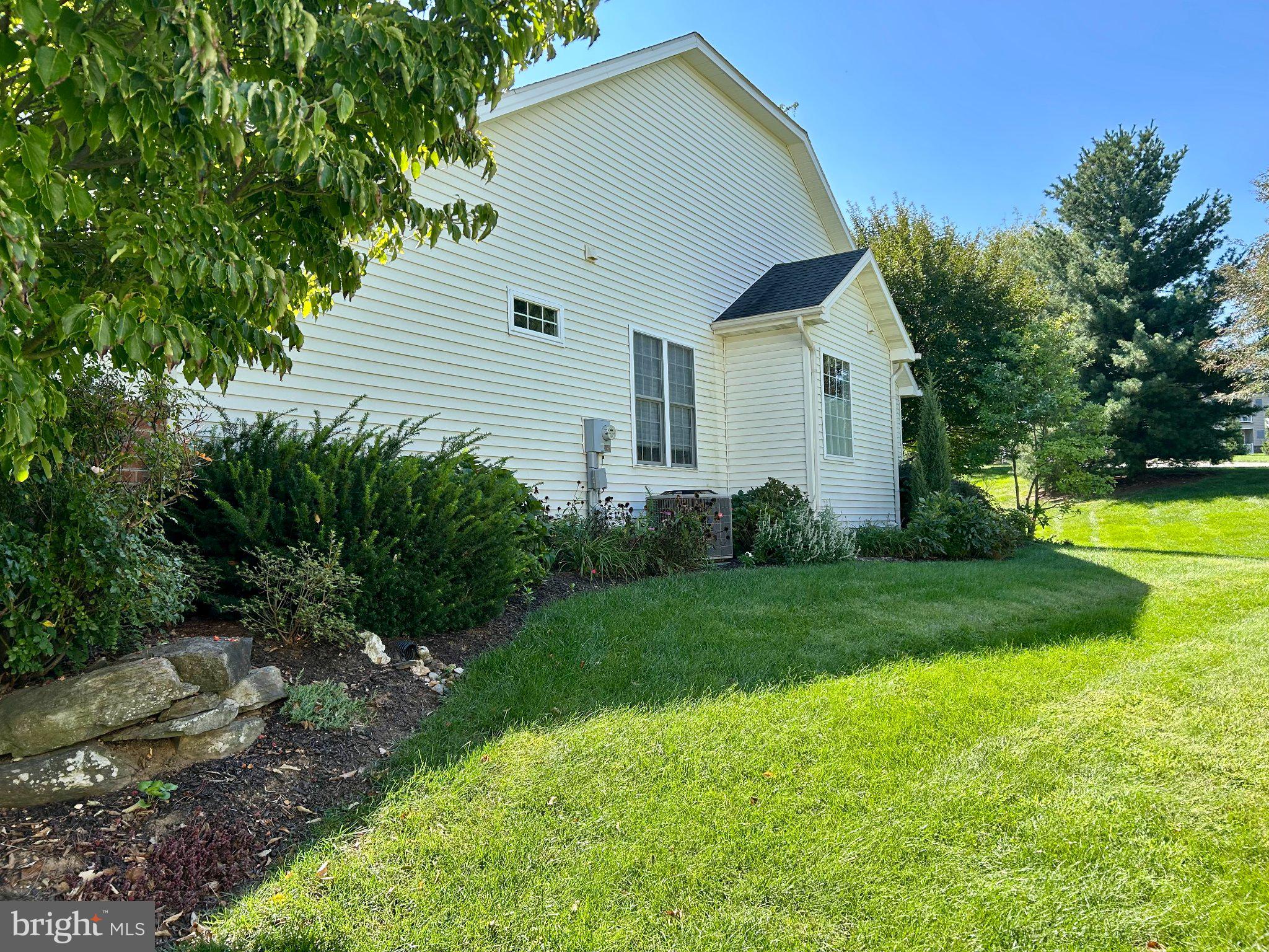 207 SUTHERLAND ROAD