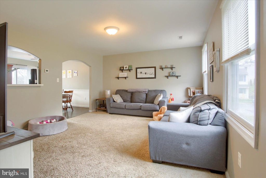 Photo of 5 RUSSET LN, MILLERSVILLE, PA 17551 (MLS # PALA2032442)