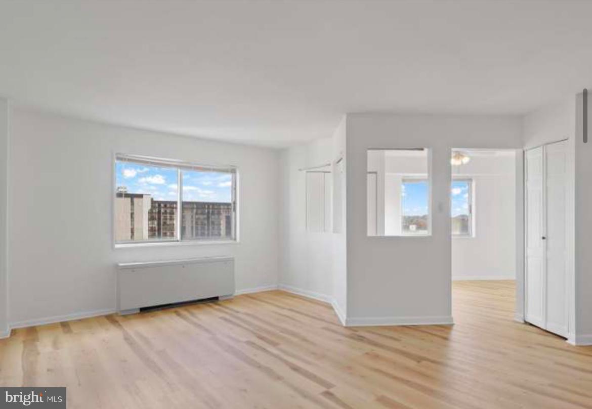 PAVILION ON THE PARK - Residential Lease