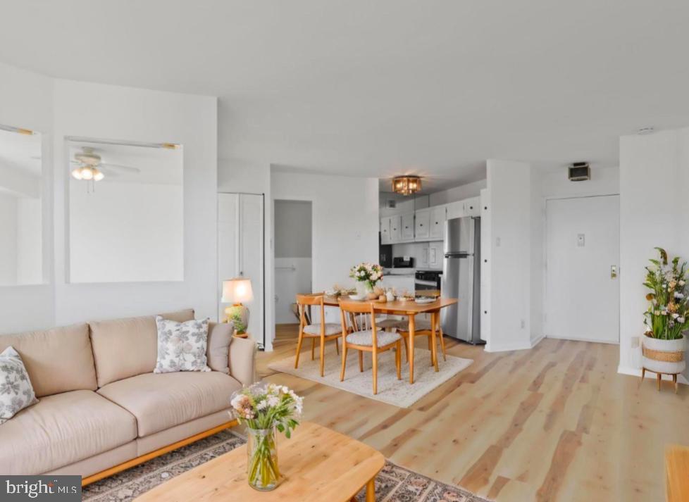 PAVILION ON THE PARK - Residential Lease