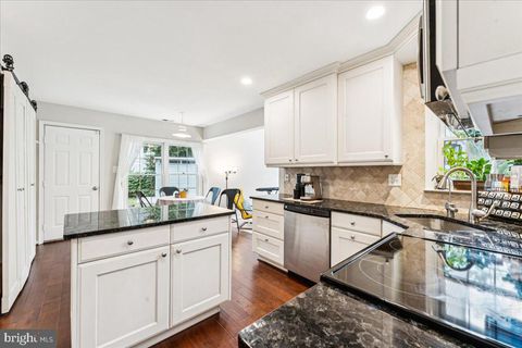 12592 ROCK RIDGE ROAD HERNDON VA 20170