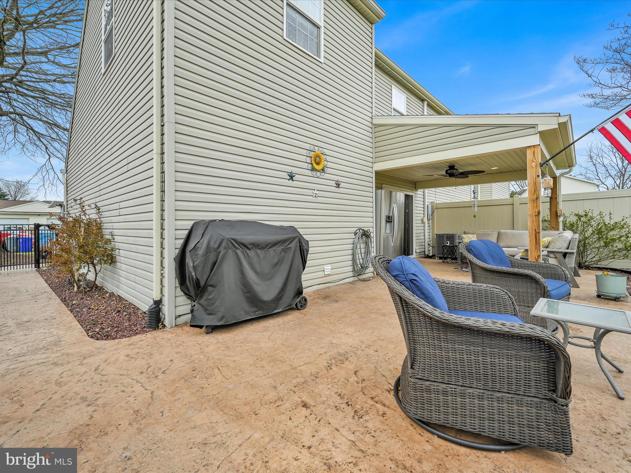 WALNUT MILLS - Residential