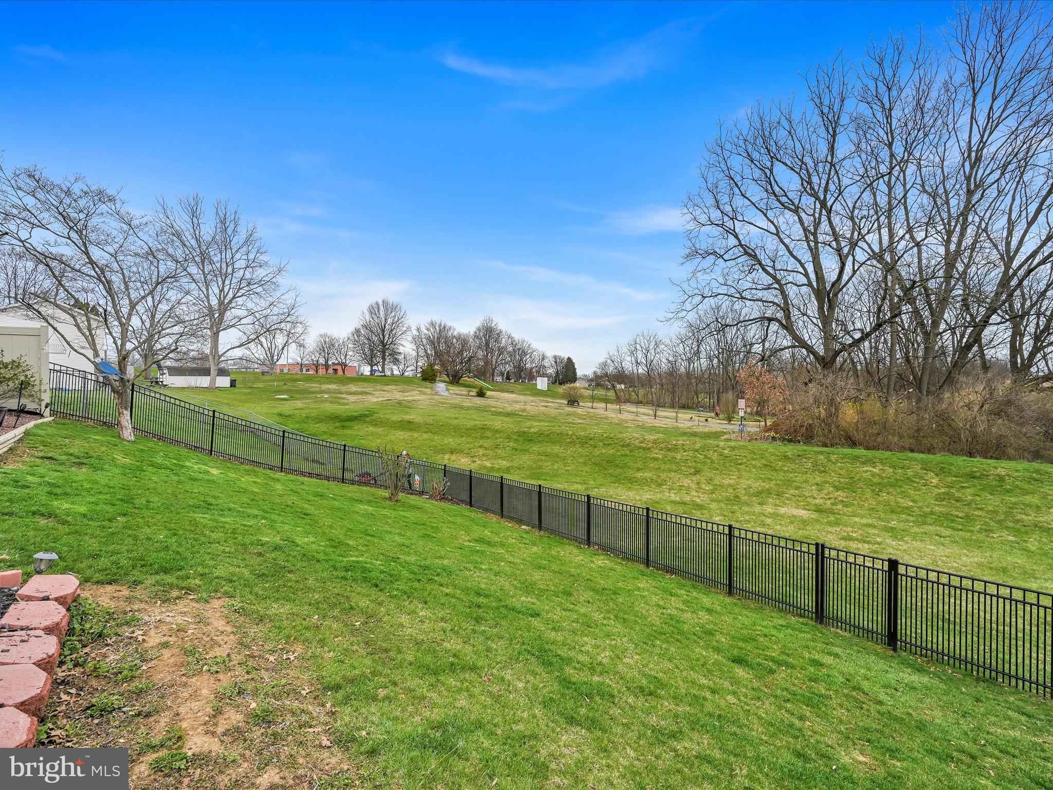 WALNUT MILLS - Residential