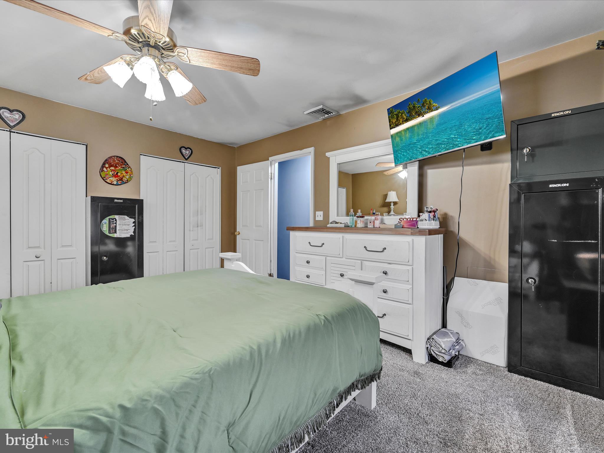 WALNUT MILLS - Residential