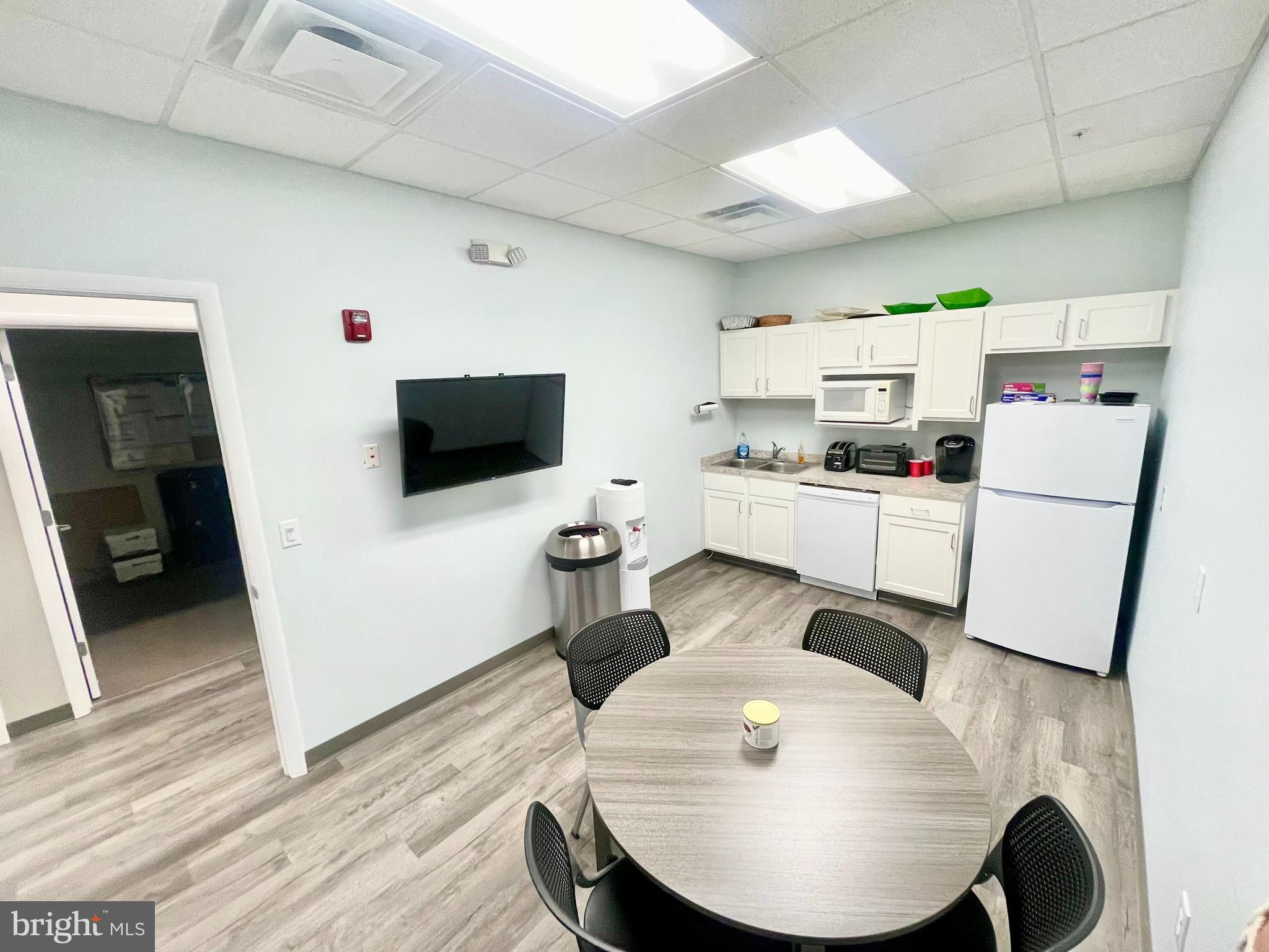 NONE AVAILABLE - Commercial Lease