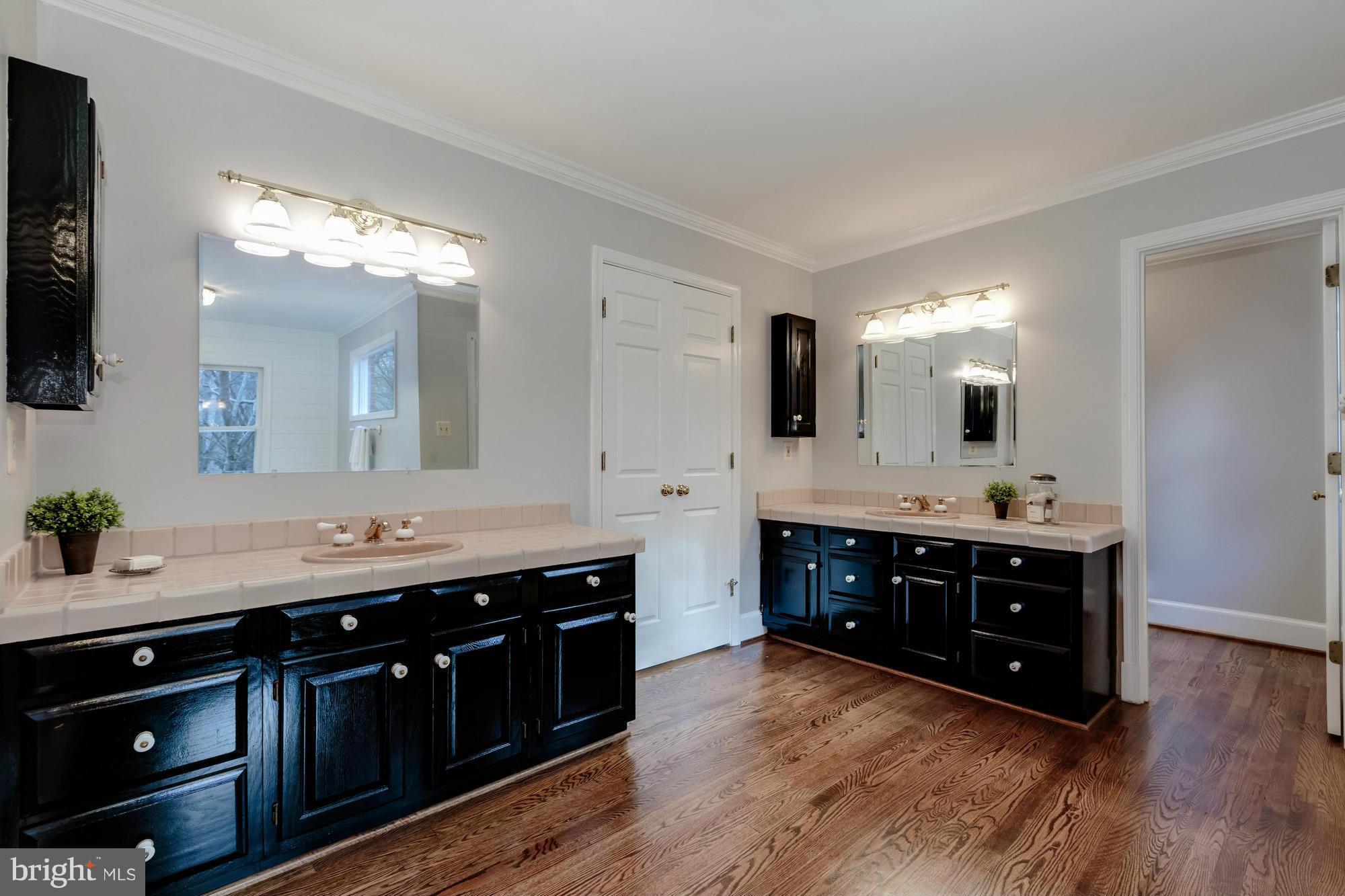 TOWLSTON MEADOWS - Residential