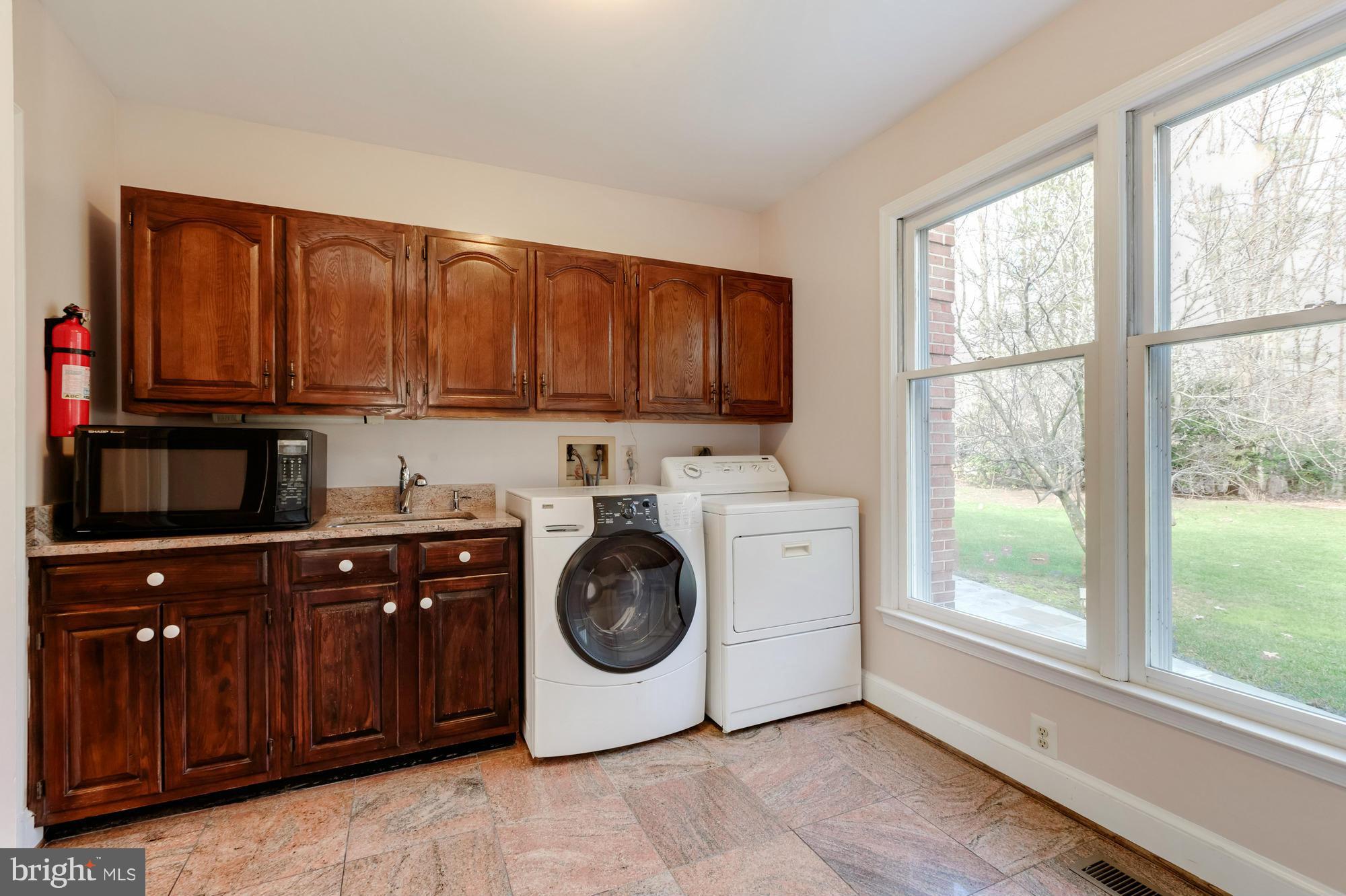 TOWLSTON MEADOWS - Residential