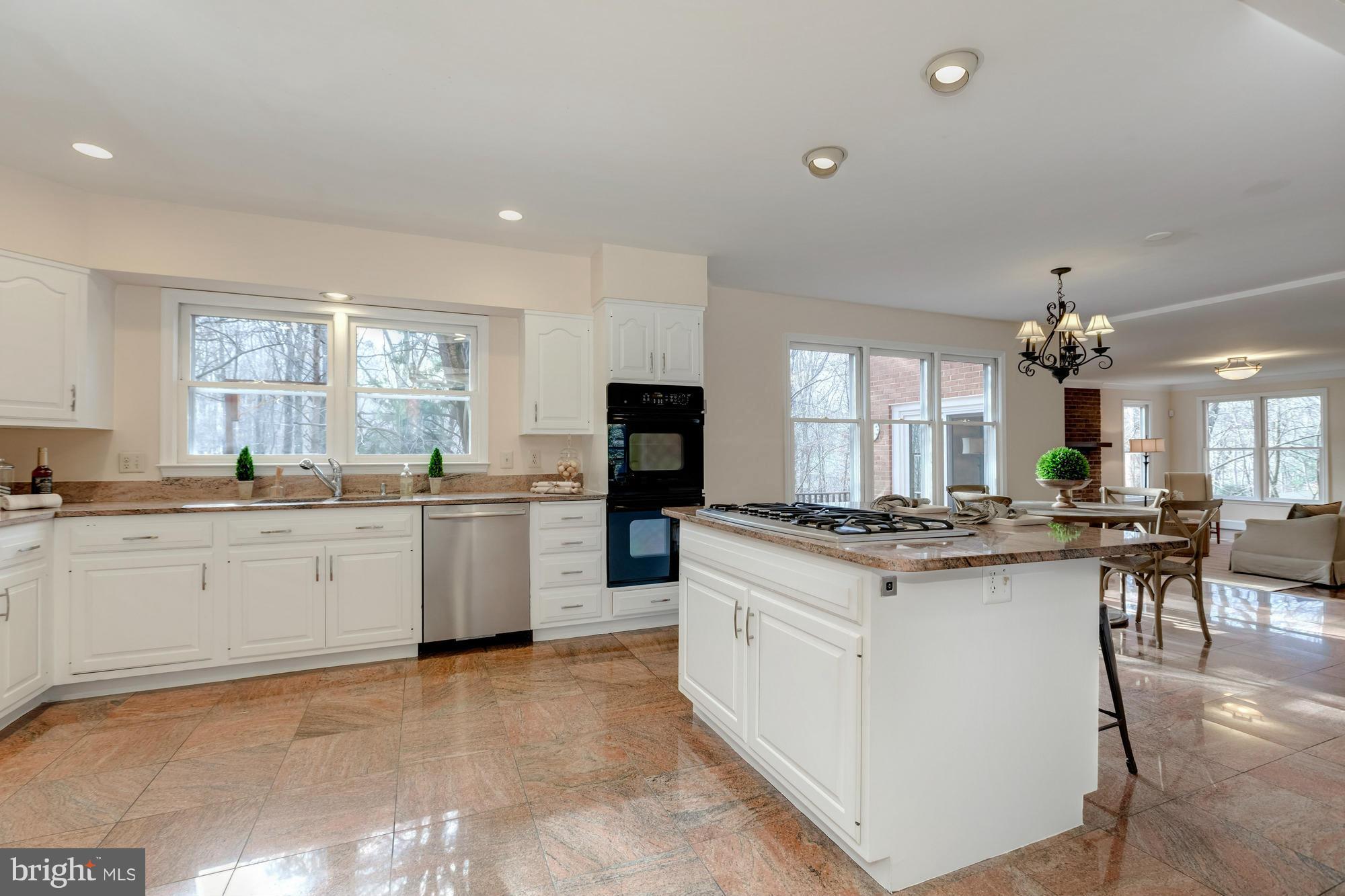 TOWLSTON MEADOWS - Residential