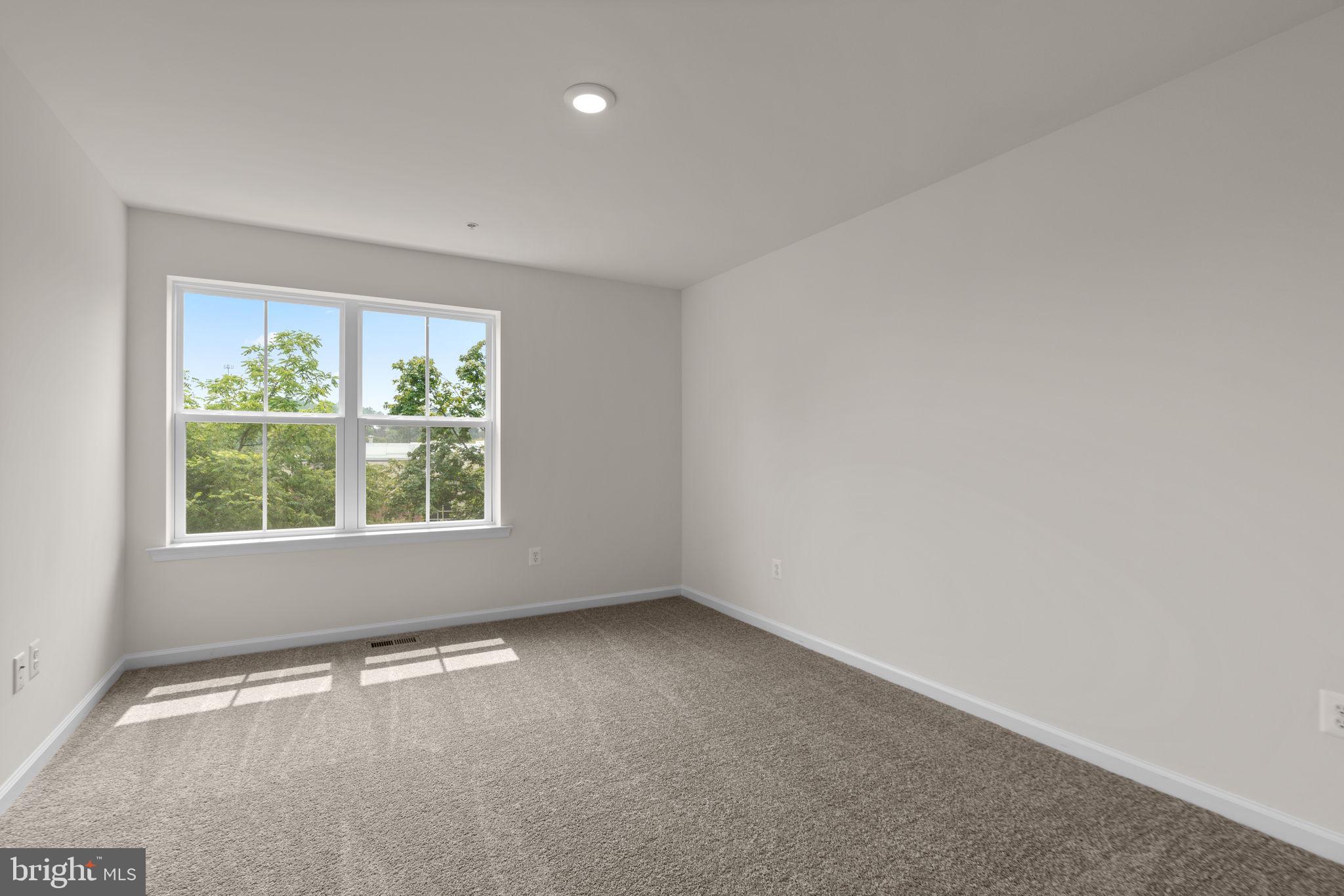 LONG GATE - Residential Lease