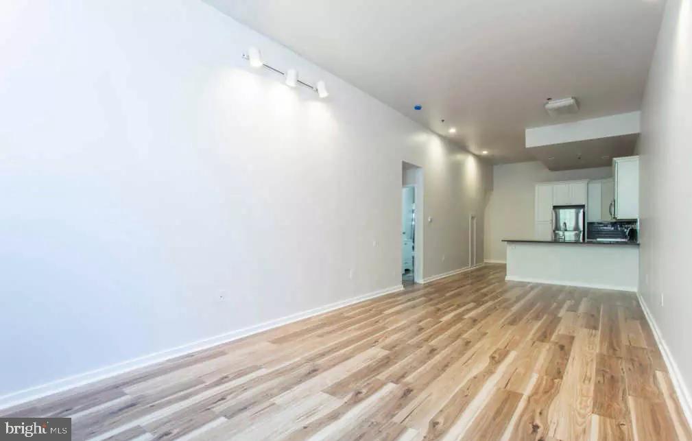 OLD CITY - Residential Lease