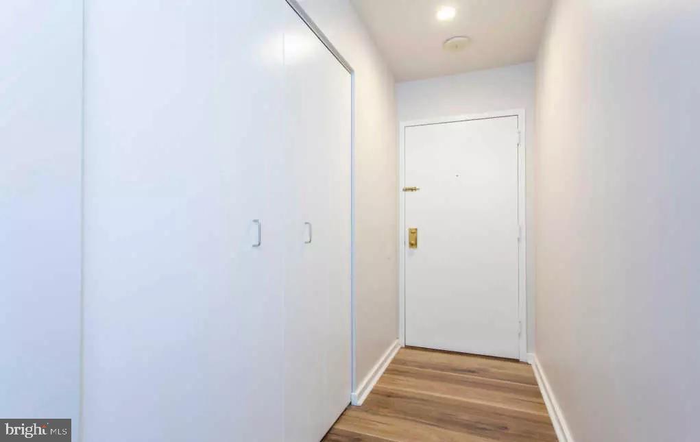 OLD CITY - Residential Lease