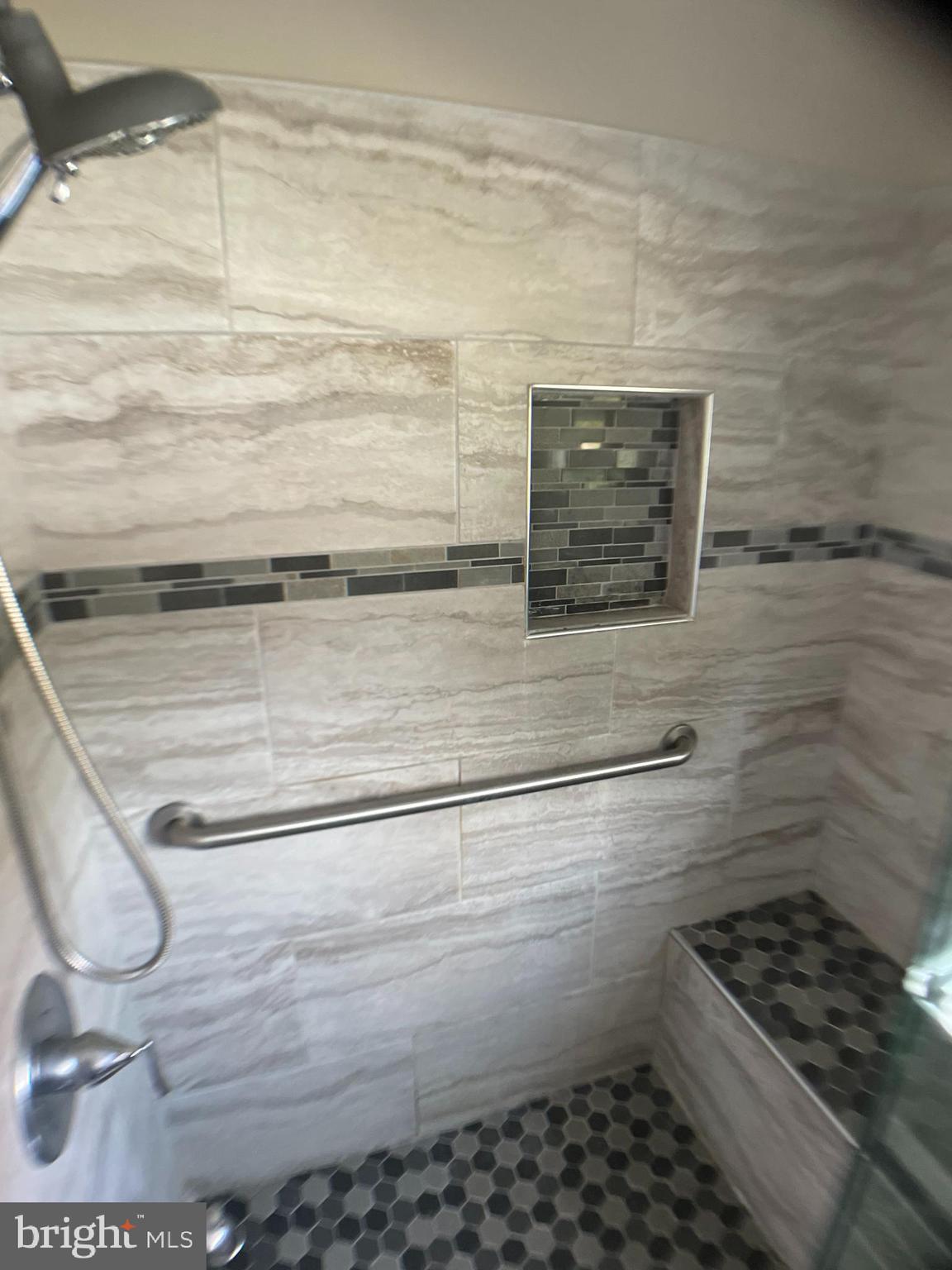 SOMERSET - Residential