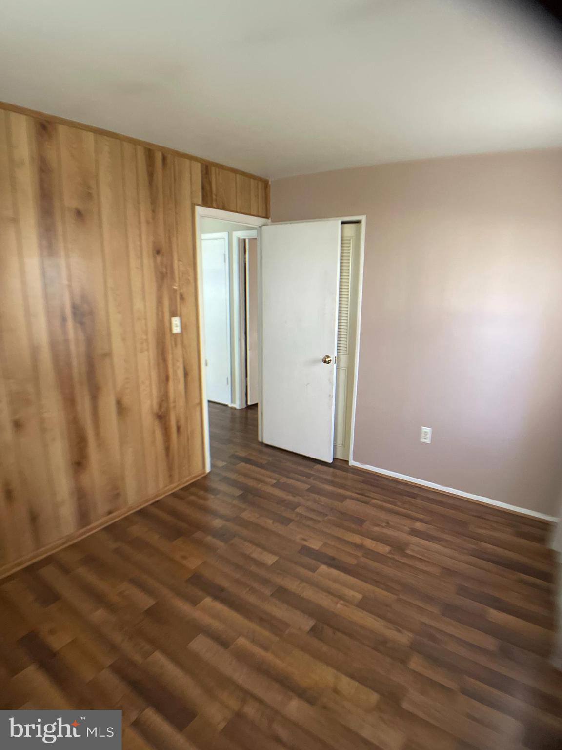 SOMERSET - Residential