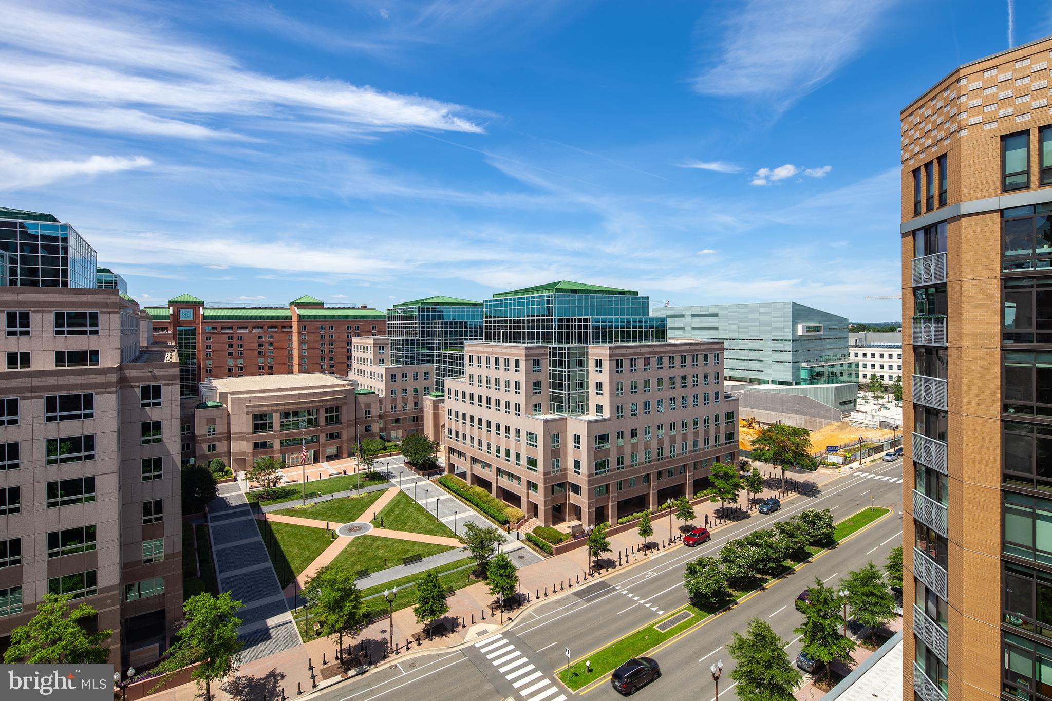 VIRGINIA SQUARE - Residential Lease