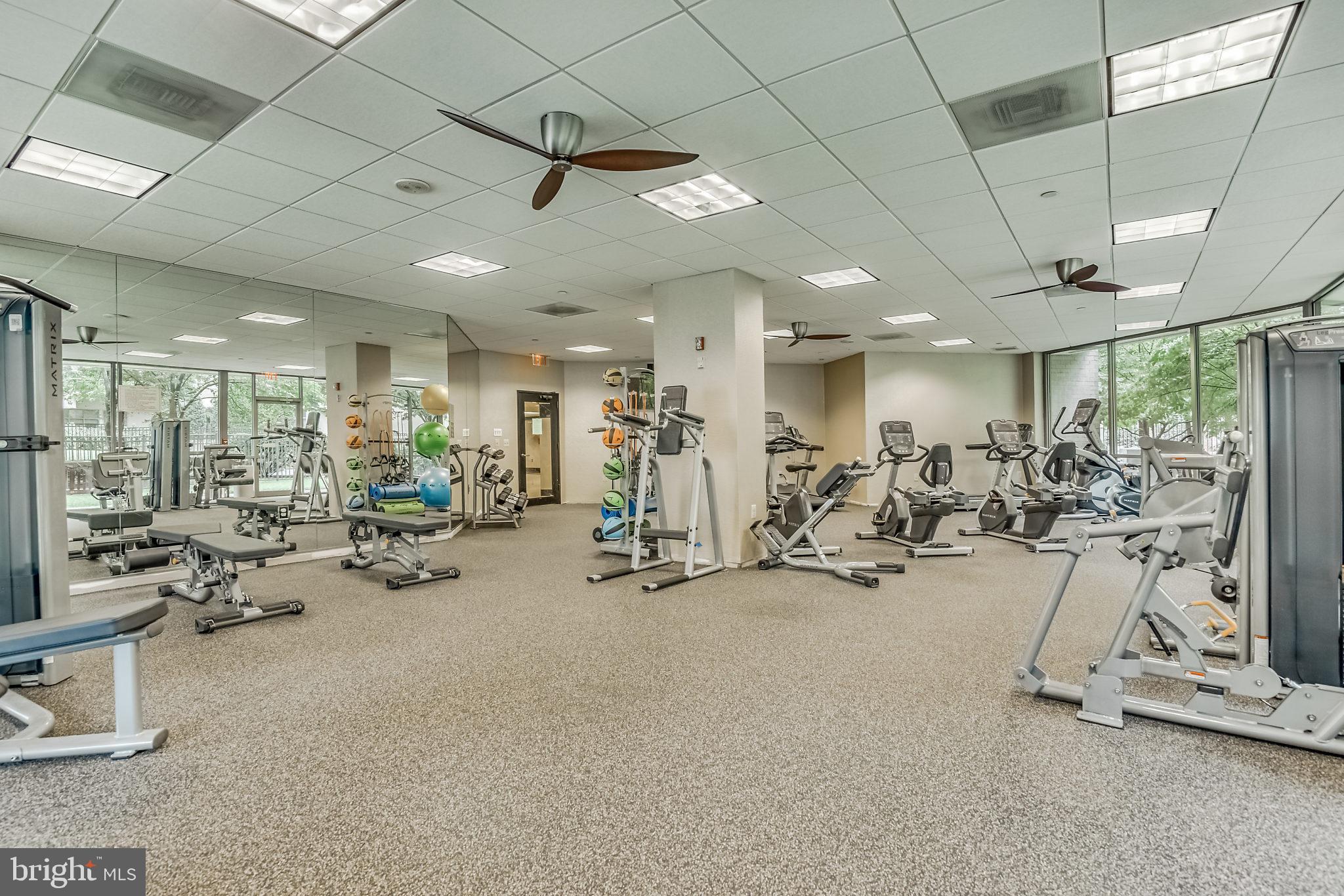 VIRGINIA SQUARE - Residential Lease