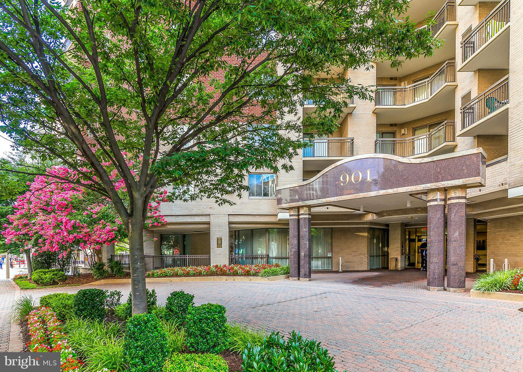 VIRGINIA SQUARE - Residential Lease