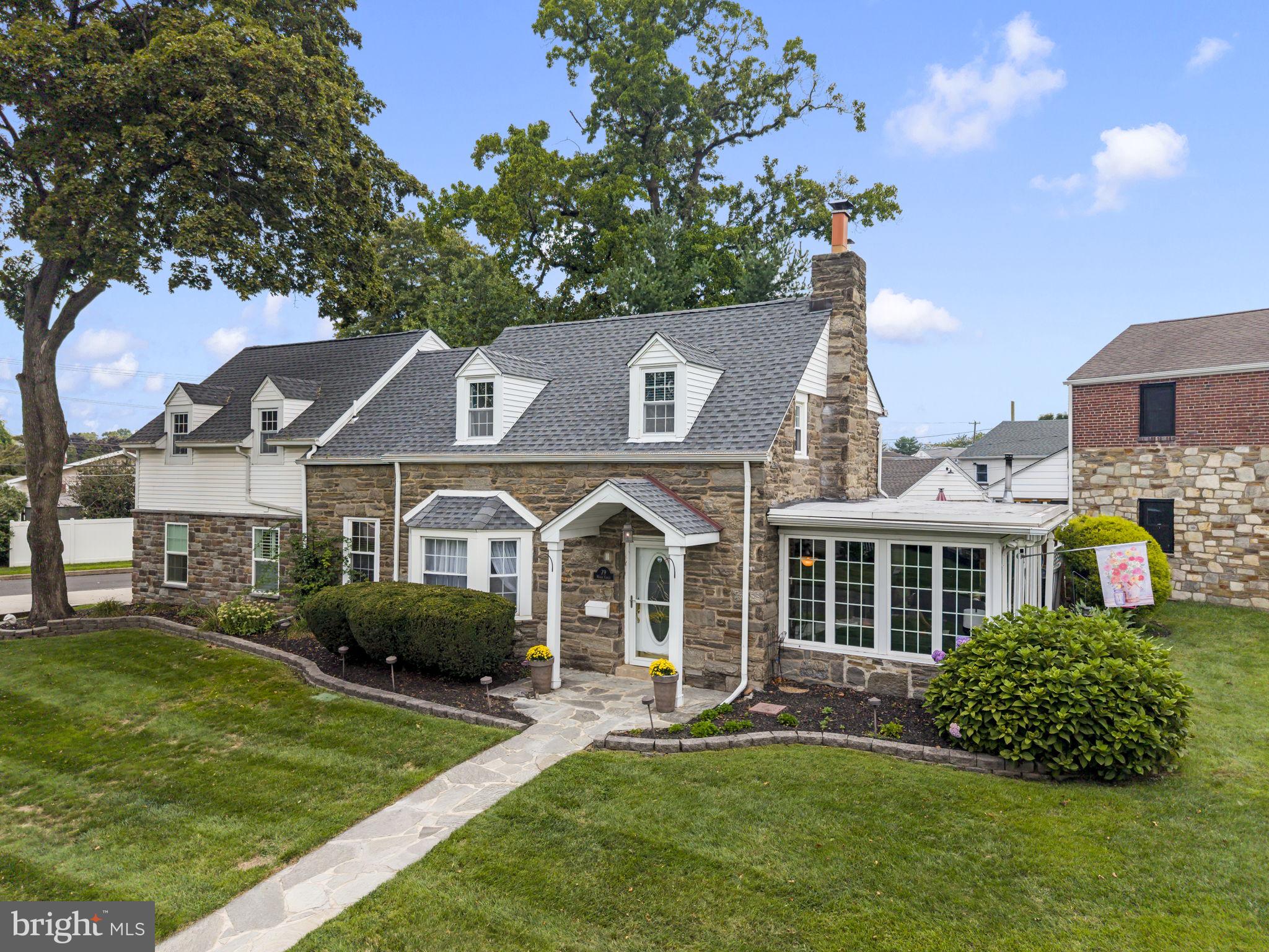 79 MANOR CIRCLE