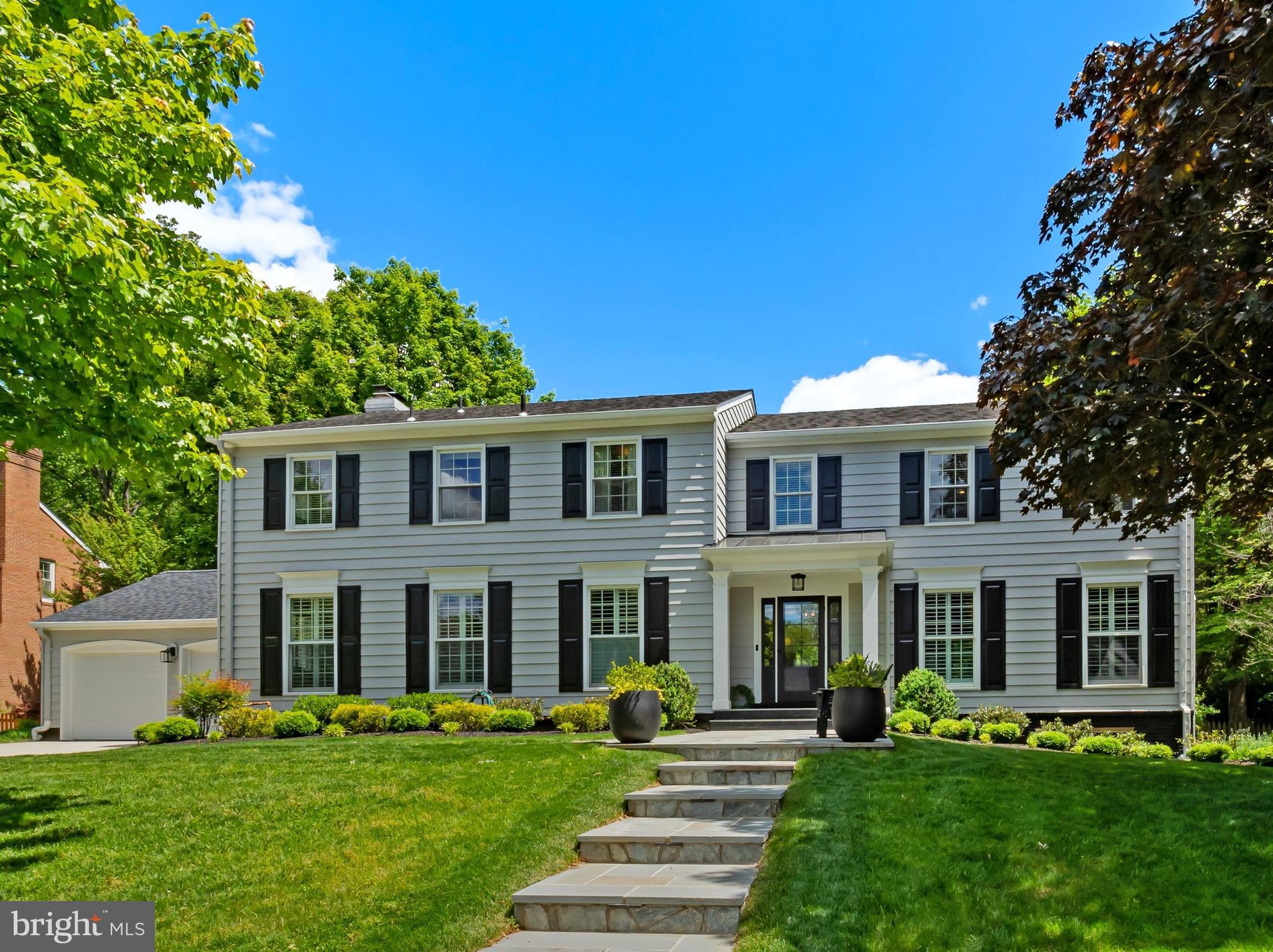 RIVER FALLS - Residential